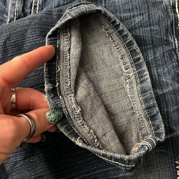 Buckle BKE Sabrina 27R Flare Jeans HEMMED to 29” - Picture 10 of 10